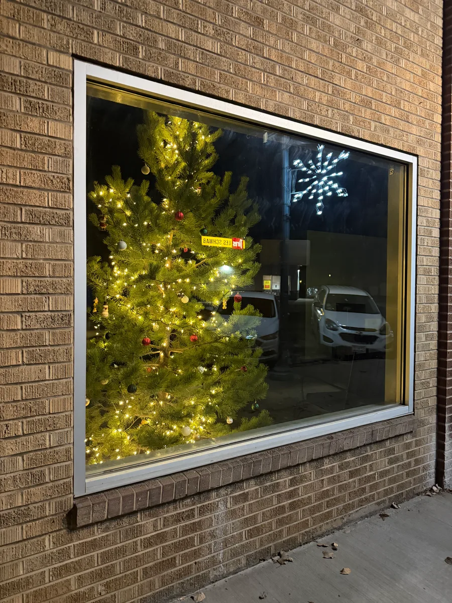 Custom outdoor sign for a Wyoming business