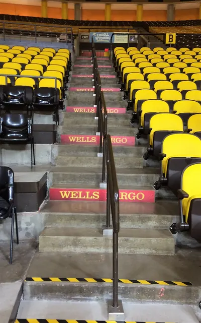 Outdoor Signs by American Paintbrush Signs & Graphics, Laramie Wyoming