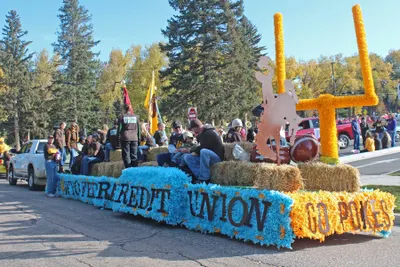Outdoor Signs by American Paintbrush Signs & Graphics, Laramie Wyoming